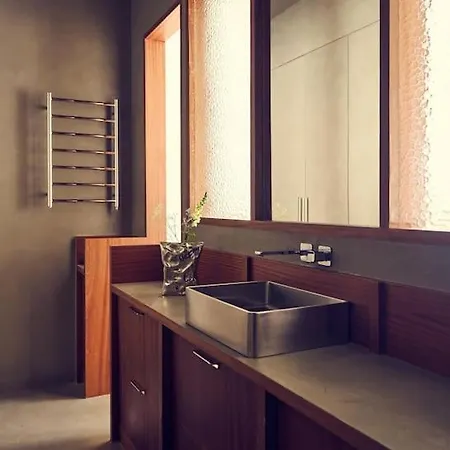 Elegant Moderne Au Coeur De